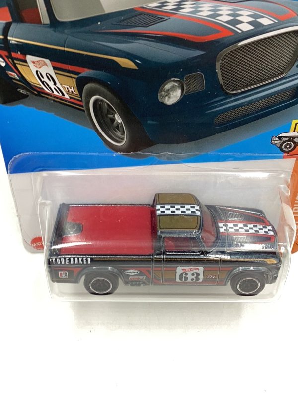 2022  hot wheels super treasure hunt 63 Studebaker Champ W  Protector Online