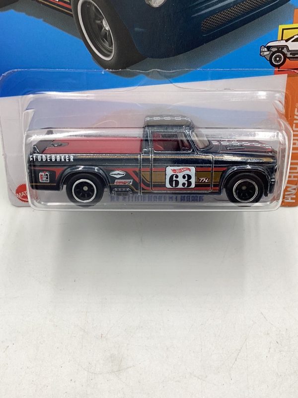 2022  hot wheels super treasure hunt 63 Studebaker Champ W  Protector Online