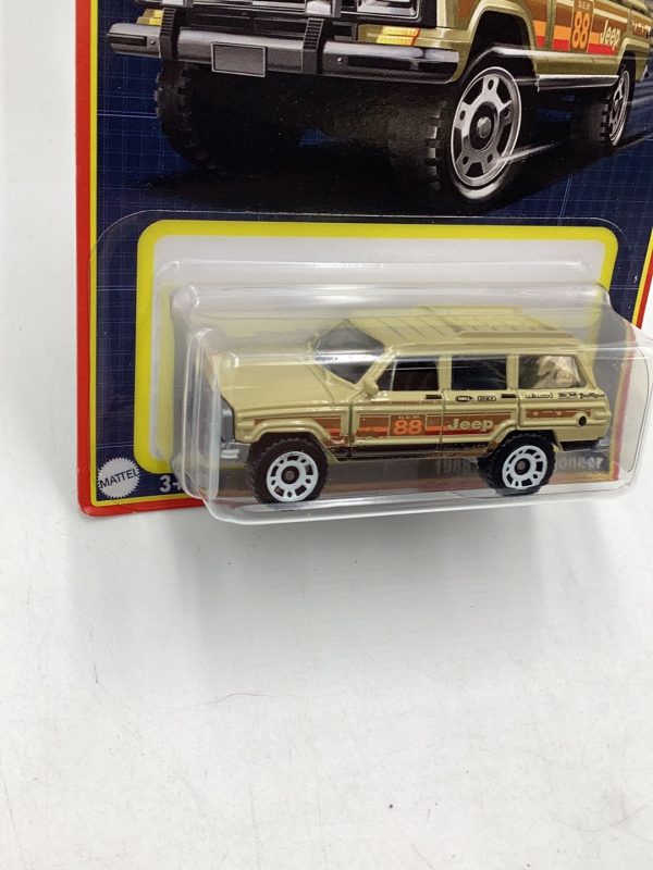 2022 Matchbox Retro Series #12 1988 Jeep Wagoneer Target Exclusive EE2 For Sale